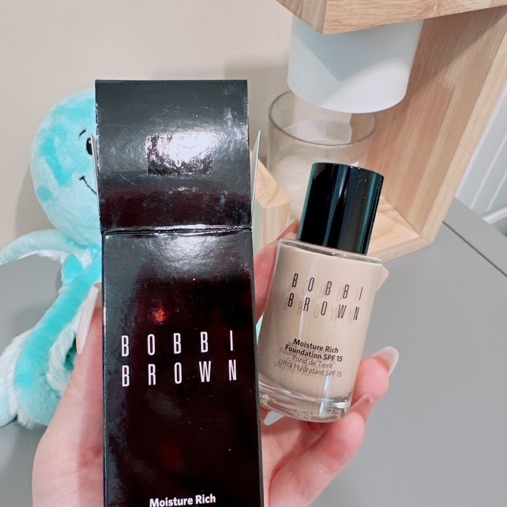 Bobbi Brown moisture rich foundation/NWB
